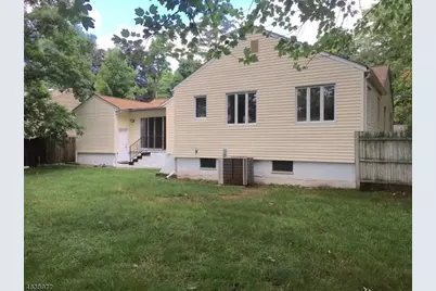 91 Irving Ave, Livingston, NJ 07039 - Photo 16
