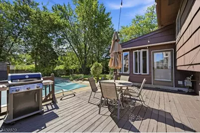 16 Arnold Dr, Parsippany, NJ 07054 - Photo 30
