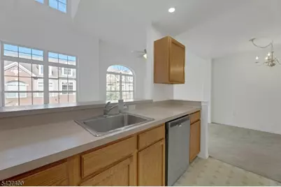 103 Riverwalk Way, Clifton, NJ 07014 - Photo 6
