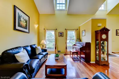 4 Dakota Trl, Branchburg Township, NJ 08876 - Photo 10