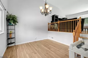 23 Wayne Terrace, Bernards Township, NJ 07920 - Photo 12