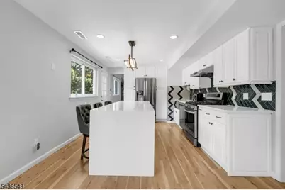 23 Wayne Ter, Bernards Township, NJ 07920 - Photo 14