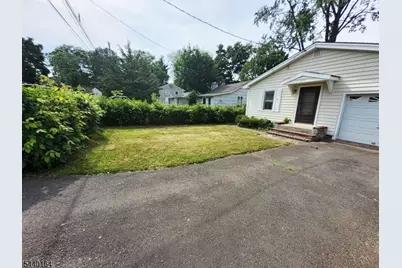 140 Longview Ave, Parsippany, NJ 07034 - Photo 2