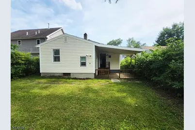140 Longview Ave, Parsippany, NJ 07034 - Photo 6