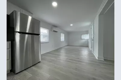 7 5th St., Wayne Twp., NJ 07470 - Photo 4