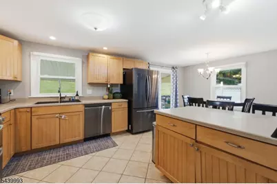 708 Franklin St, Belvidere, NJ 07823 - Photo 12