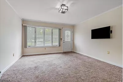 9 Linden Ln, Wayne, NJ 07470 - Photo 28