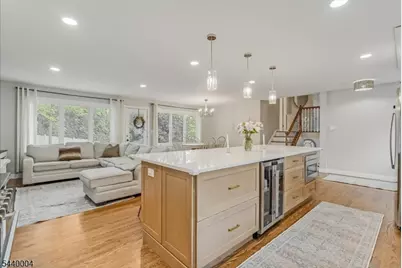 9 Linden Ln, Wayne, NJ 07470 - Photo 8