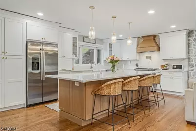 9 Linden Ln, Wayne, NJ 07470 - Photo 6