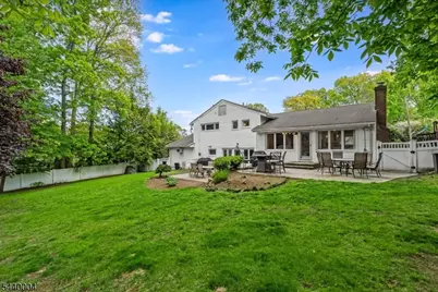 9 Linden Ln, Wayne, NJ 07470 - Photo 30