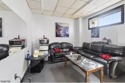 604 Van Houten Ave, Clifton, NJ 07013 - Photo 14