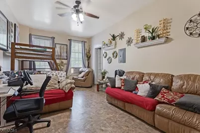 112 Westervelt Ave, North Plainfield, NJ 07060 - Photo 8