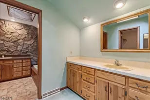 37 Heather Ln, Sparta Township, NJ 07871 - Photo 16