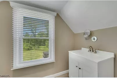 106 Steinmetz Rd, Hillsborough Township, NJ 08844 - Photo 18