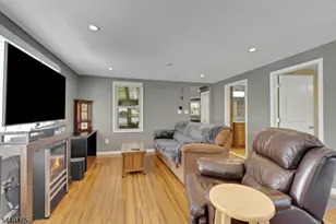 106 Steinmetz Rd, Hillsborough Township, NJ 08844 - Photo 2