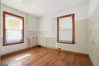 224 E 2nd St, Bound Brook, NJ 08805 - Photo 16