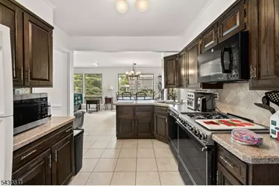225 Boulevard, Kenilworth, NJ 07033 - Photo 10