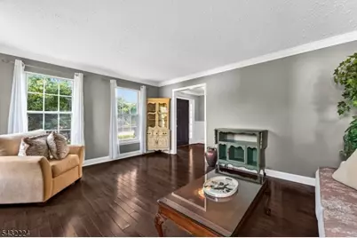 3 Shannon Way, Raritan Township, NJ 08822 - Photo 6