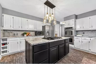 3 Shannon Way, Raritan Township, NJ 08822 - Photo 24