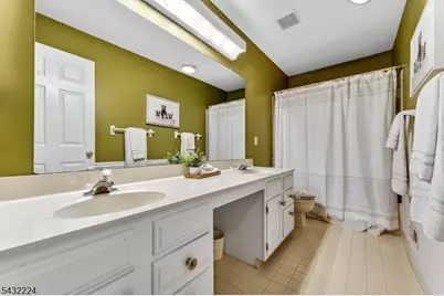 3 Shannon Way, Raritan Township, NJ 08822 - Photo 38