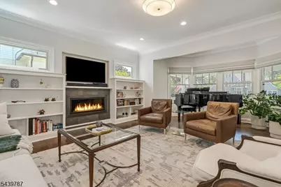 65 Woodland Ave, Summit, NJ 07901 - Photo 6