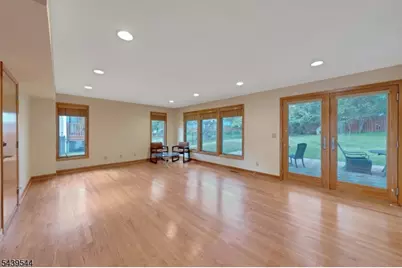 8 Marlo Road, Livingston, NJ 07039 - Photo 8