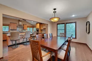 8 Marlo Rd, Livingston, NJ 07039 - Photo 14