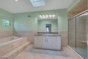 8 Marlo Rd, Livingston, NJ 07039 - Photo 30