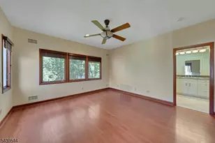 8 Marlo Rd, Livingston, NJ 07039 - Photo 26