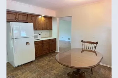 76 Cider Mill Rd, Hawthorne, NJ 07506 - Photo 8