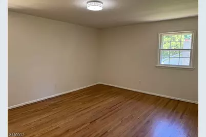 76 Cider Mill Rd, Hawthorne, NJ 07506 - Photo 16