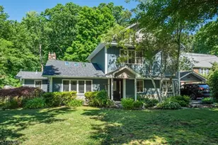 40 Hancock Dr, West Milford, NJ 07480 - Photo 2