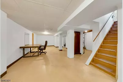 20 Kievit Rd, Wayne, NJ 07470 - Photo 32