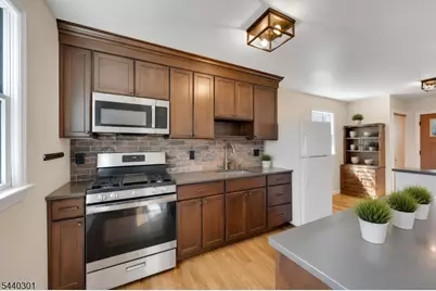 20 Kievit Rd, Wayne, NJ 07470 - Photo 20