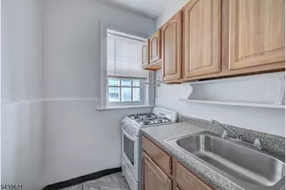 55 Randolph Place Unit #207, City Of Orange Twp., NJ 07079 - Photo 12