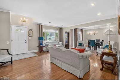 286 Atlantic Dr., Parsippany, NJ 07054 - Photo 4