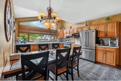 286 Atlantic Dr., Parsippany, NJ 07054 - Photo 6