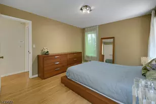 34 Bear Brook Ln, Livingston, NJ 07039 - Photo 16