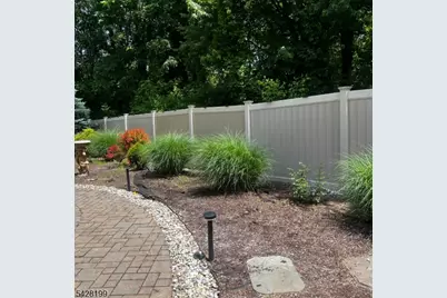35 Waughaw Rd, Montville Township, NJ 07082 - Photo 32