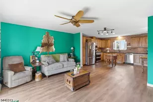1215 Niihau Dr, Lacey Township, NJ 08731 - Photo 8