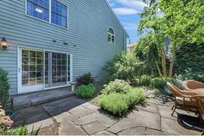 348 Highwood Ave, Glen Rock, NJ 07452 - Photo 6