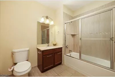 104 E Elizabeth Ave #303, Linden, NJ 07036 - Photo 14