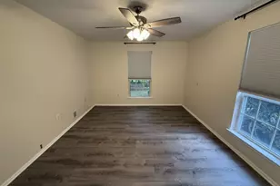 95 Sapphire Ln, Franklin Township, NJ 08823 - Photo 14