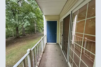 95 Sapphire Ln, Franklin Township, NJ 08823 - Photo 20