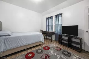 196 S 6th St, Newark, NJ 07103 - Photo 8