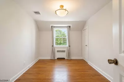 327 Chestnut St, Nutley, NJ 07110 - Photo 14