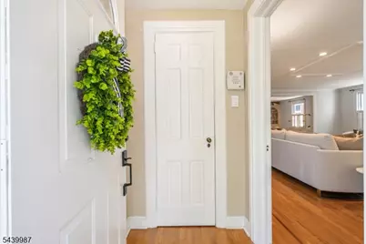 327 Chestnut St, Nutley, NJ 07110 - Photo 2