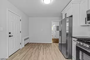 115 Smith St, Newark, NJ 07106 - Photo 6