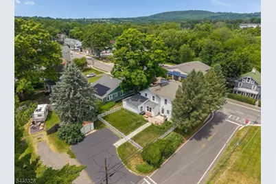105 Main St, Lebanon, NJ 08833 - Photo 30