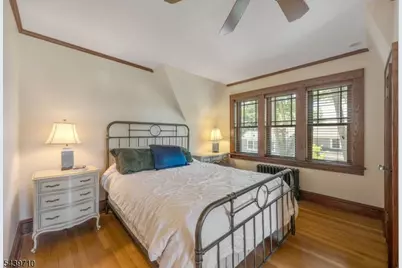 10 Cedar St, Bernards Township, NJ 07920 - Photo 30